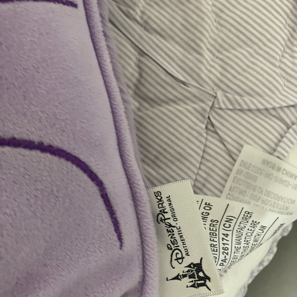 Disney Light Purple Minnie Pillow - Picture 5 of 8